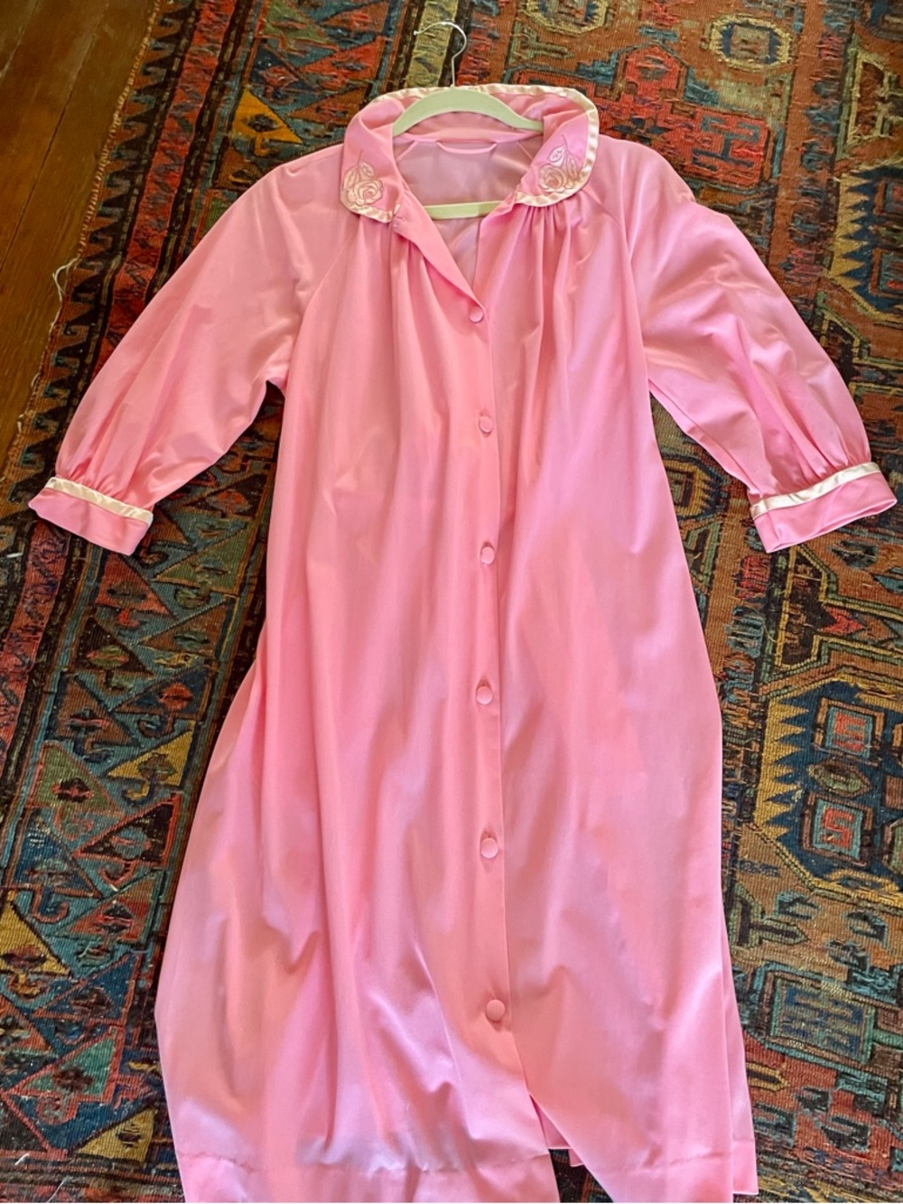Gossard Artemis Pink Button-Front Women's Nightgown Robe w Satin Trim & Sash